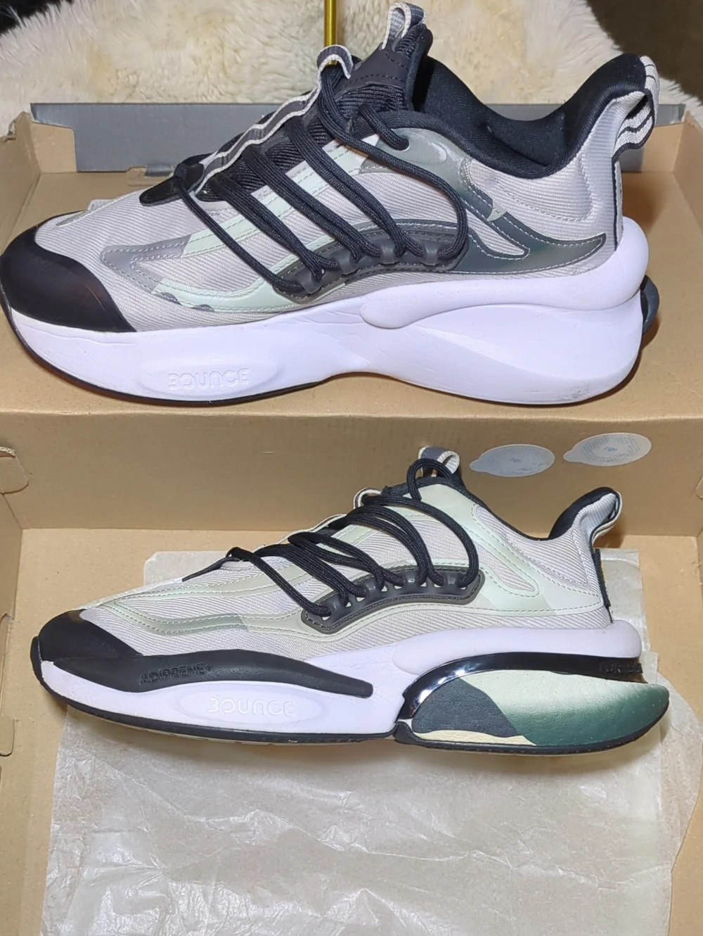 Authentic Adidas Alpha boost V1 Unisex Athletic Sneakers Size 7 NOW ONLY $55